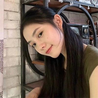 伊莎贝尔跳到聚光灯下